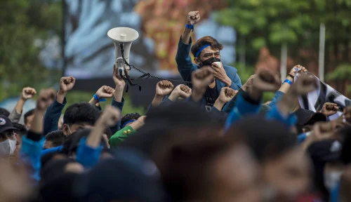 Suara Mahasiswa dan Alarm Perubahan