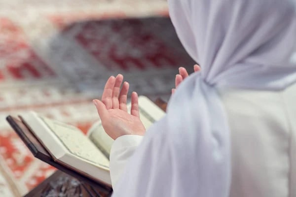 [Kabar] Larangan Hijab di Tajikistan, Aktivis: Bentuk Perlawanan terhadap Islam